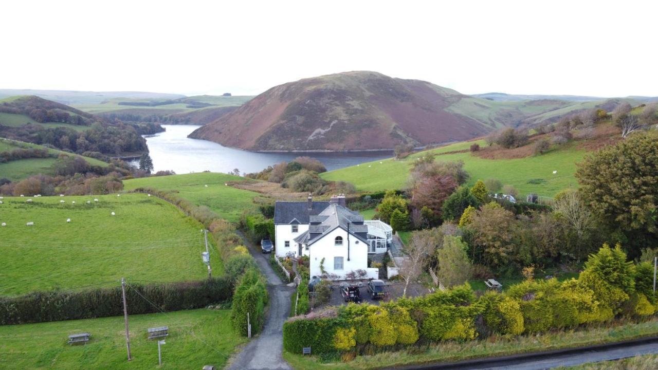 Bed and Breakfast Ty Capel Llanidloes Exterior foto